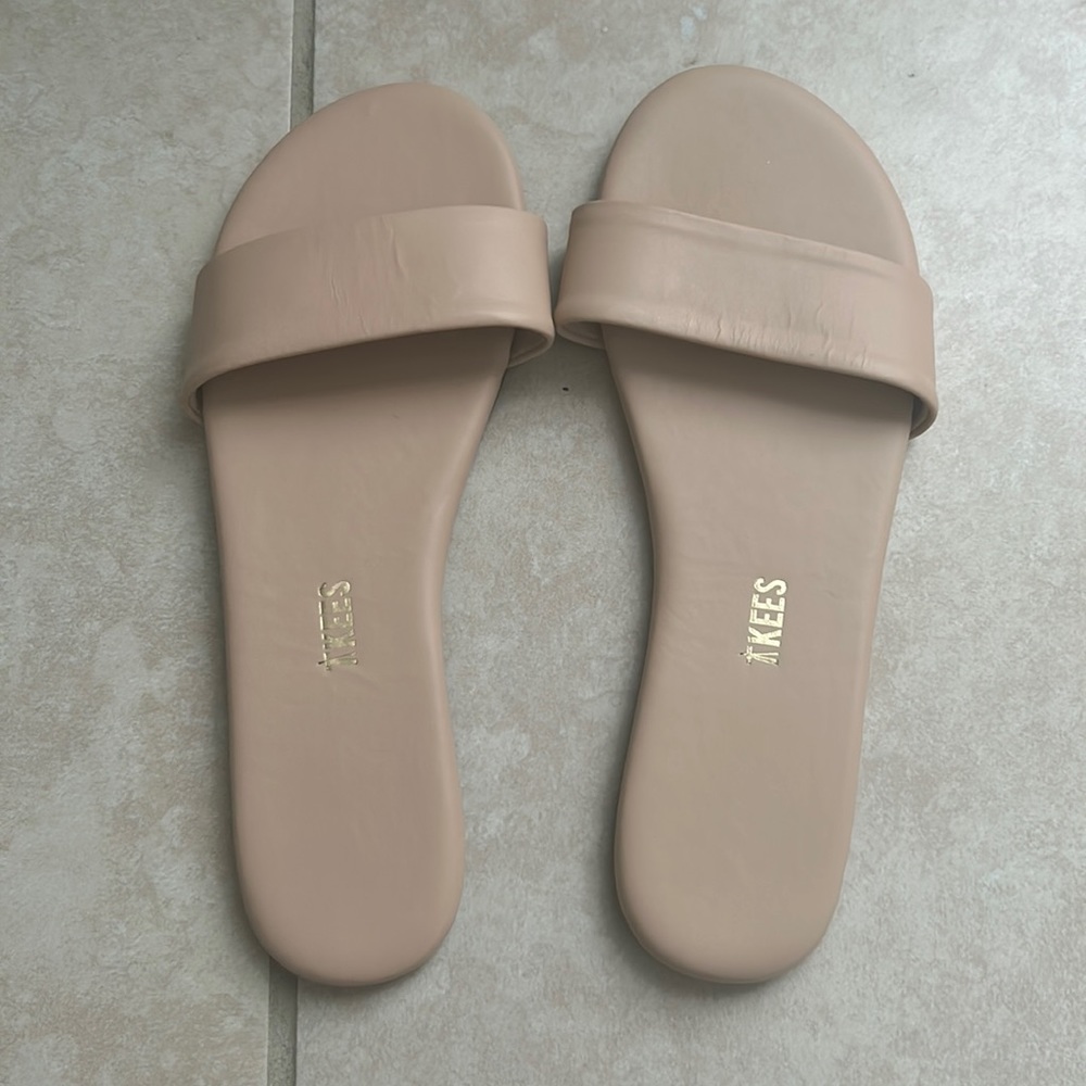 Tkees sandals